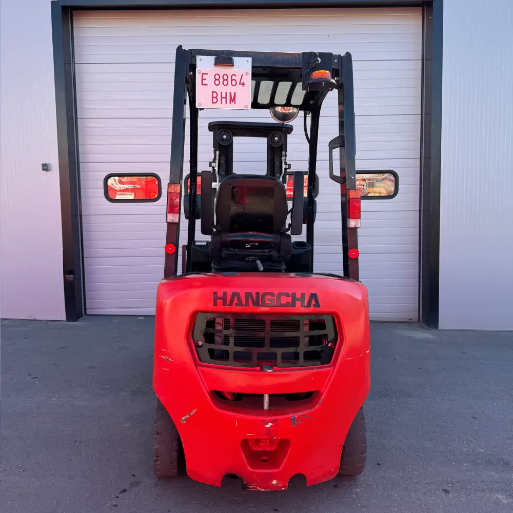 CARRETILLA DIESEL 1800 KGS